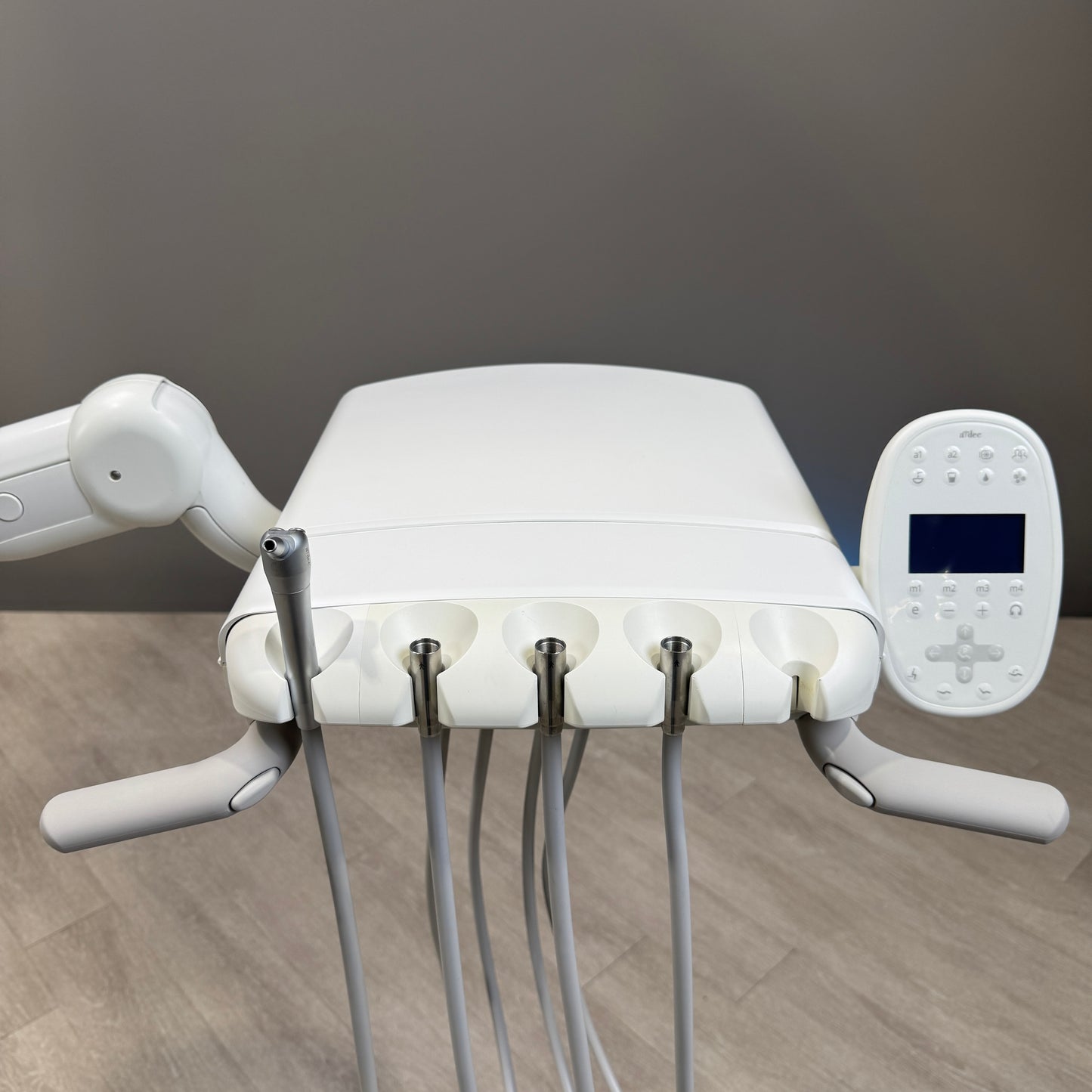 A‑dec 511R/532R Dental Chair Package
