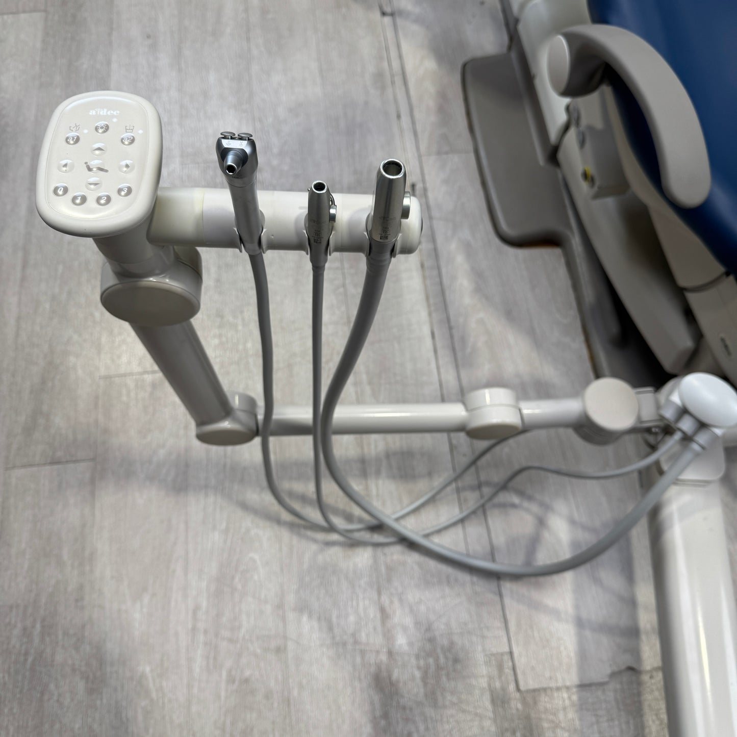 A‑dec 511R/532R Dental Chair Package