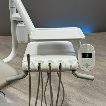A‑dec 511R/532R Dental Chair Package